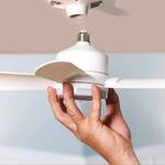 Socket Fan - Mini Screw-in Ceiling Fan and Light
