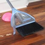 VaBroom - Broom With a Built-In Vacuum