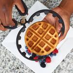 Wonderffle - Stuffed Waffle Iron