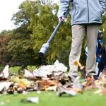 ZoomBroom Breeze - Lightweight Cordless Stick Blower