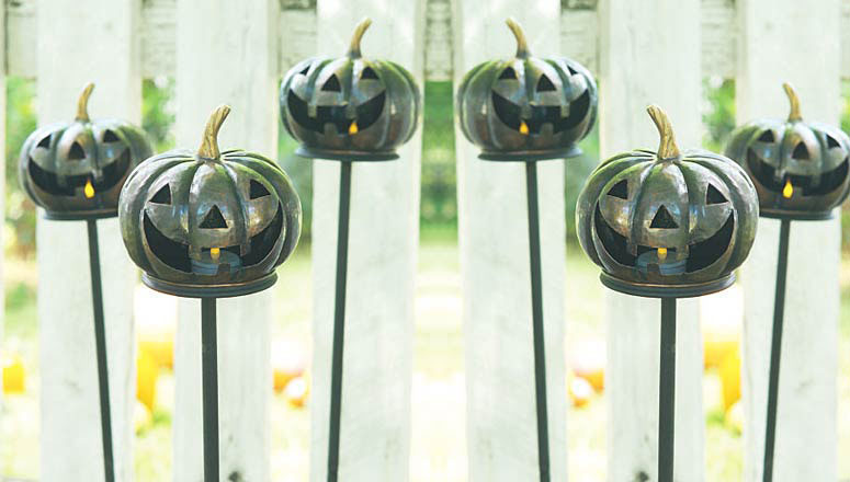 Antiqued Copper Pumpkin Stakes