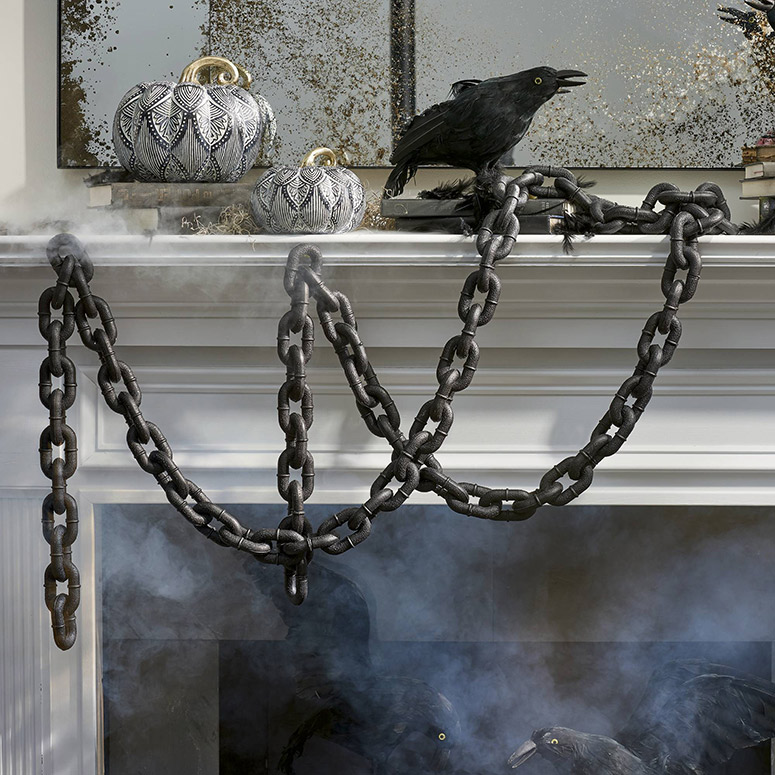 Black Chain Garland