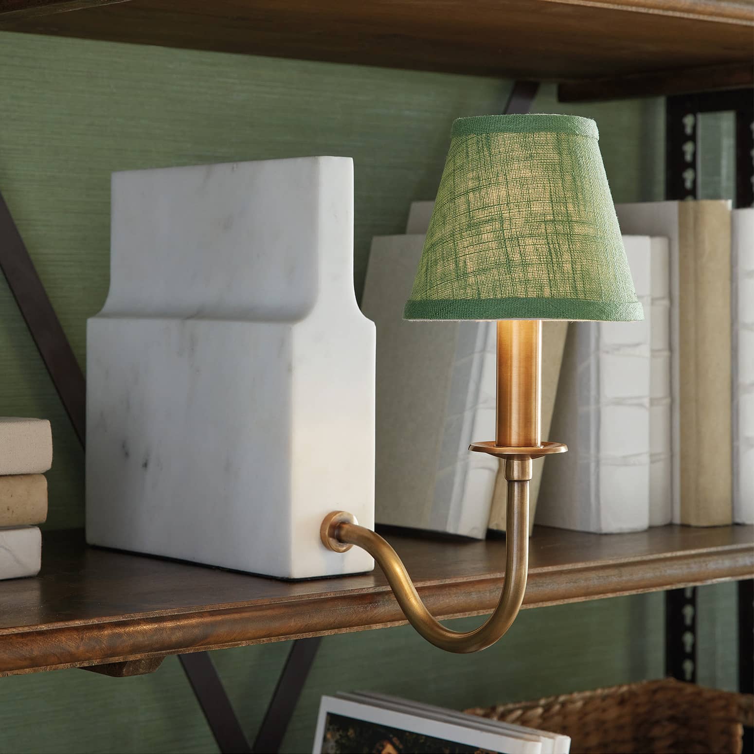 Bookshelf / Bookend Lamp