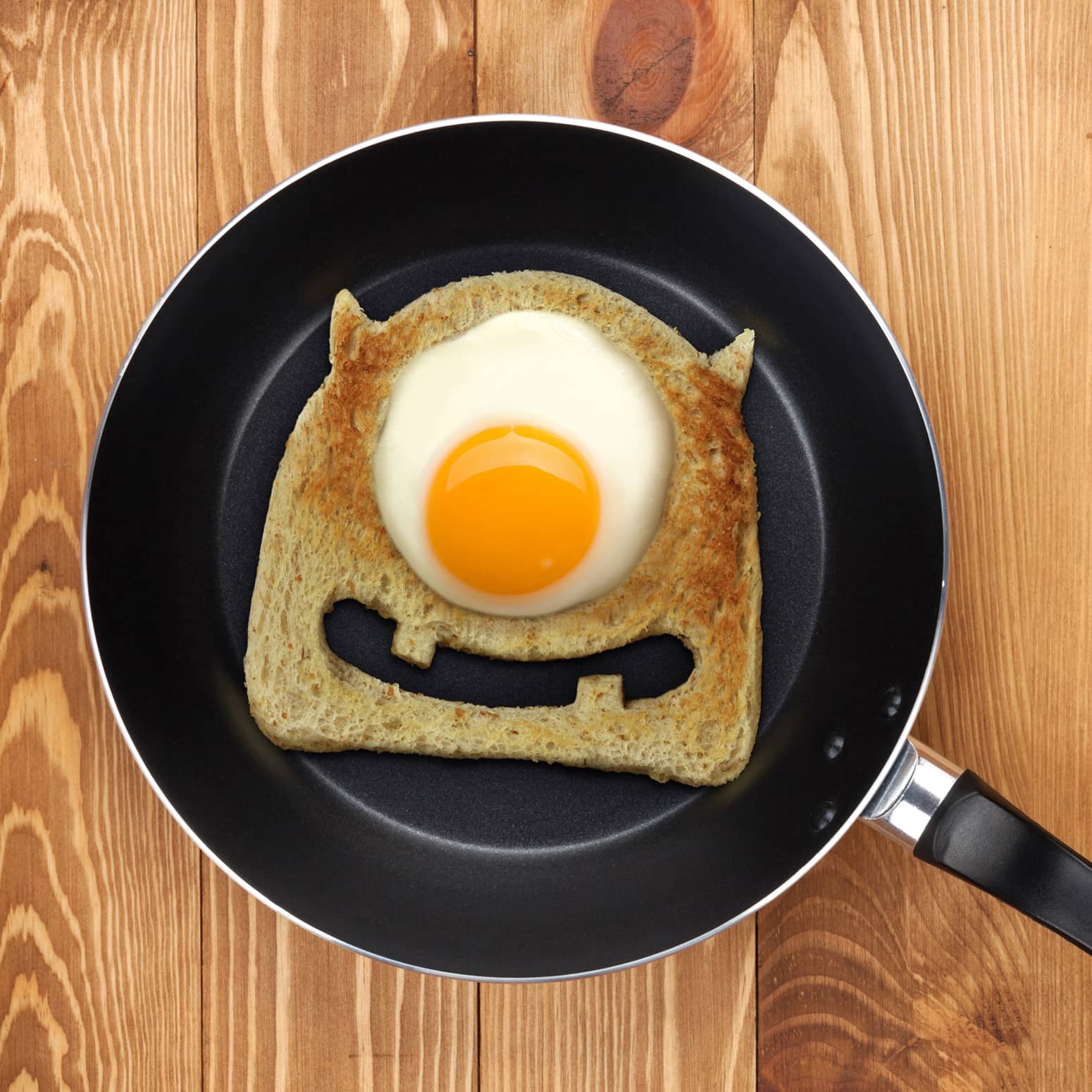 Egg Monster Bread Cutter