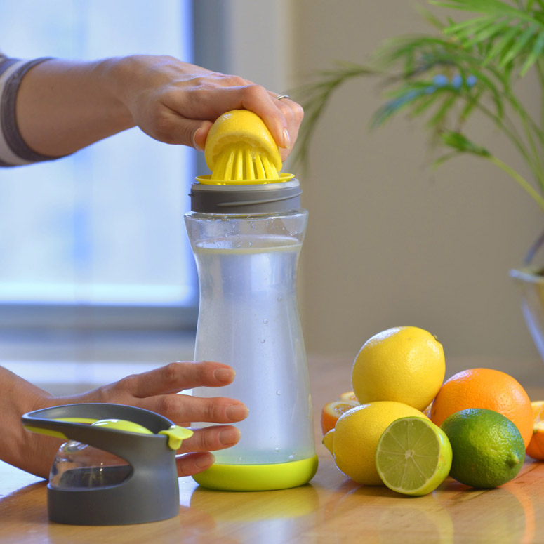 Full Circle Wherever - Lemon Water On-the-Go Glass Bottle