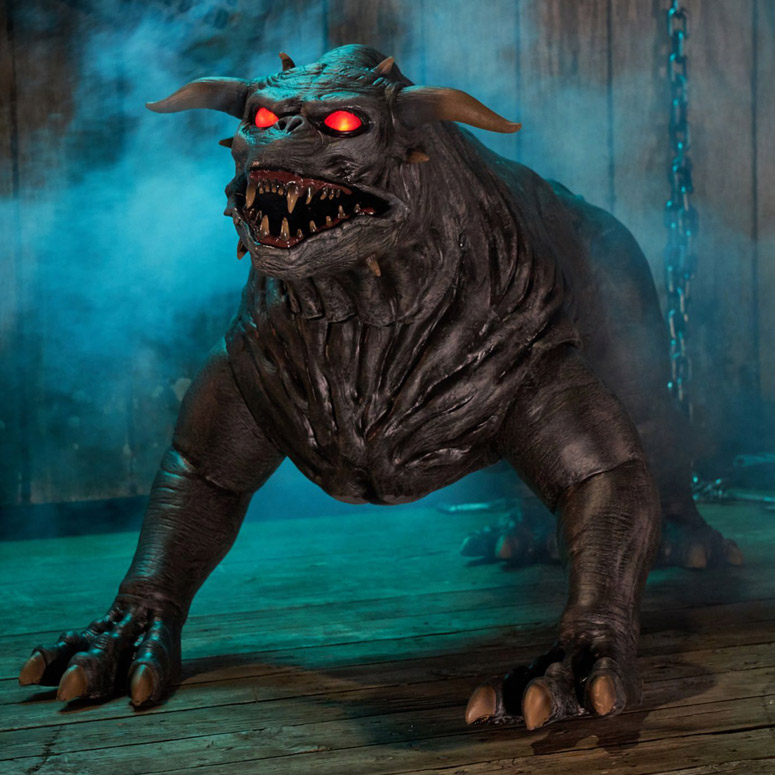 Ghostbusters Terror Dog Life-Size Replica | The Green Head