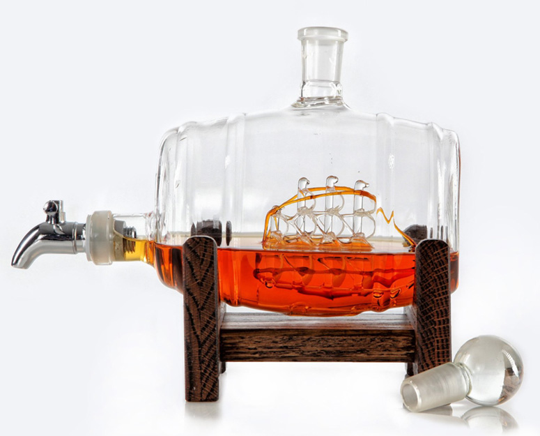 Customized Whiskey Barrel Decorative Whiskey Decanter Ship Themed Bourbon Dispensers Man Cave Stuff Whisky Barrel Liquor Decor Glass Drink Dispenser Alcohol Decanters Scotch Container 