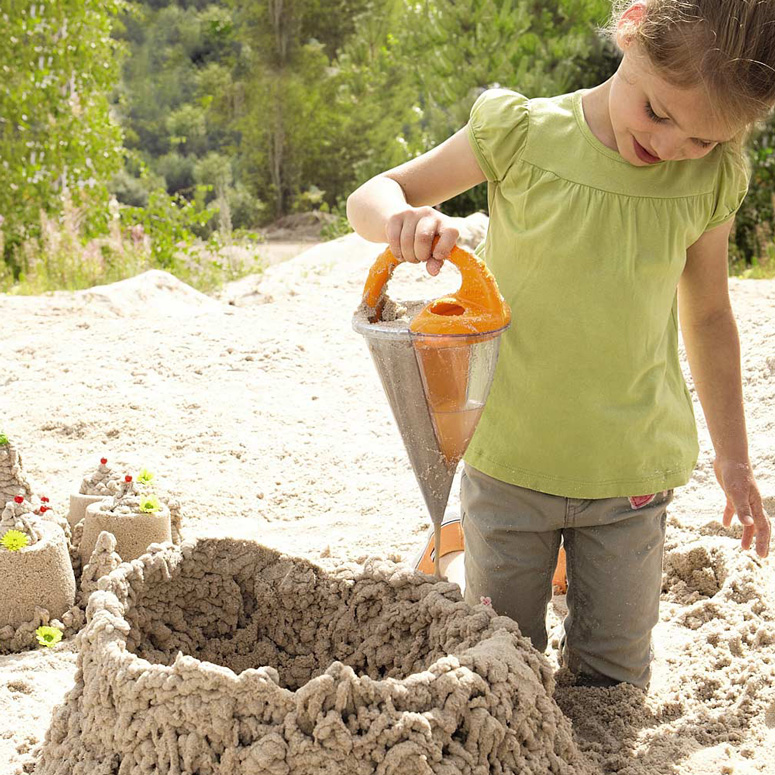 Haba Baudino Sand Spilling Funnel XXL