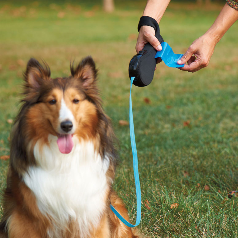 Kosoku Retractable Dog Leash With Built-In Bag Holder