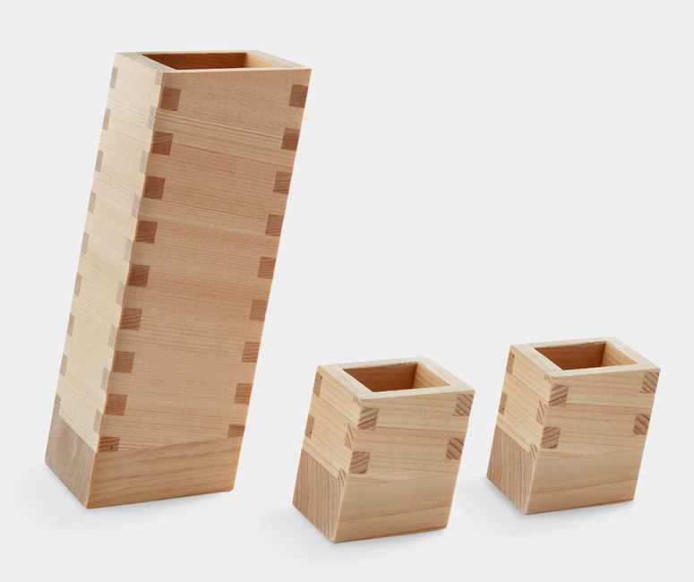 Leaning Masu Sake Set