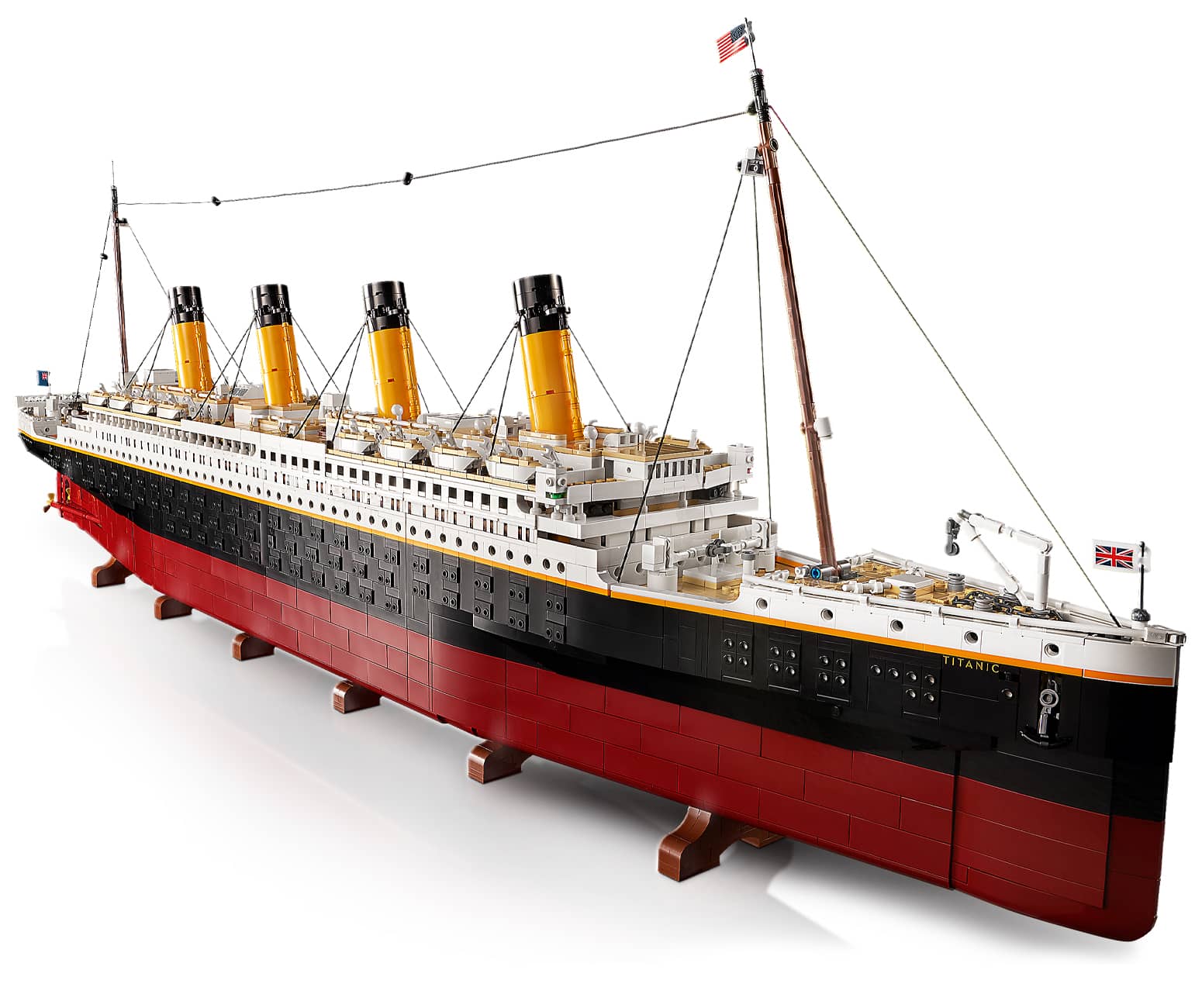 LEGO Titanic - 9,090 Pieces!