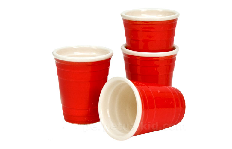 GoPong 2oz Plastic Shot Cups Disposable Mini 2oz Party Cups Pack of 200 