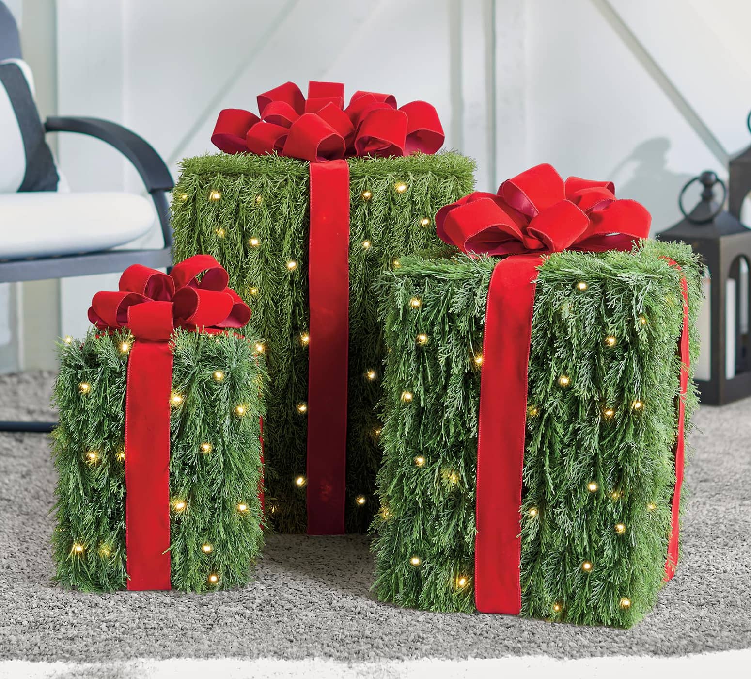 Pre-lit Pine Greenery Holiday Gift Boxes