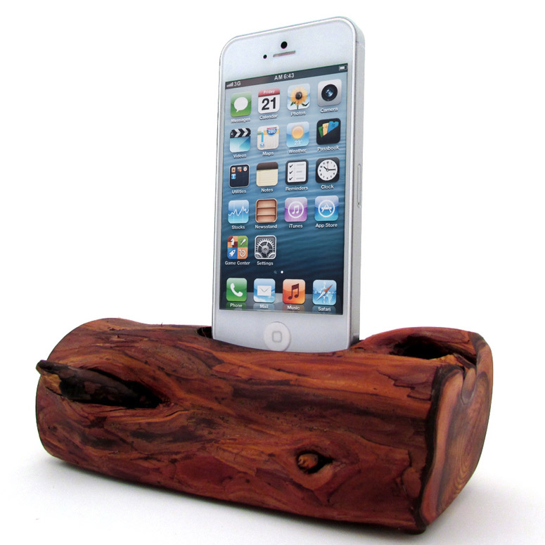 Redwood iPhone 5 Dock/Log