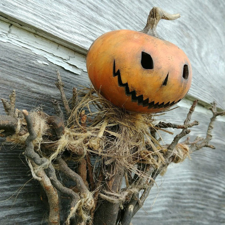 Scarecrow Door Hanger