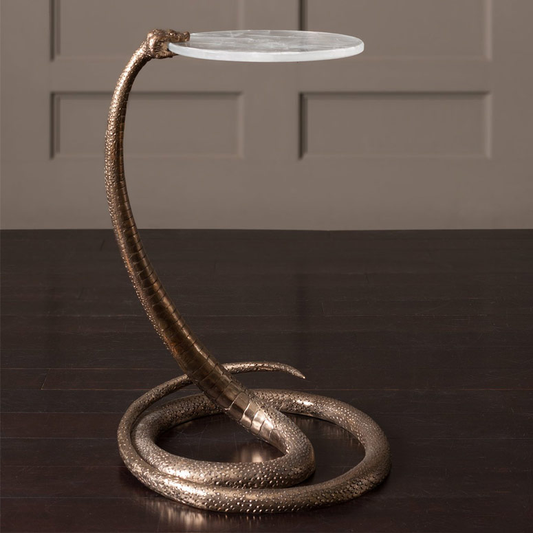 Serpent Table