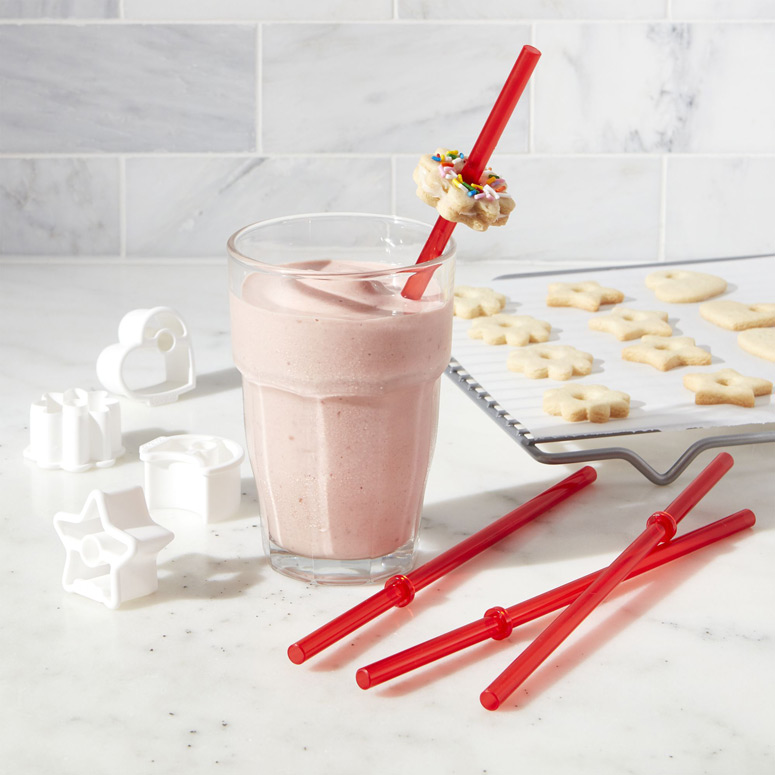 Sip and Snack Cookie Holding Straws