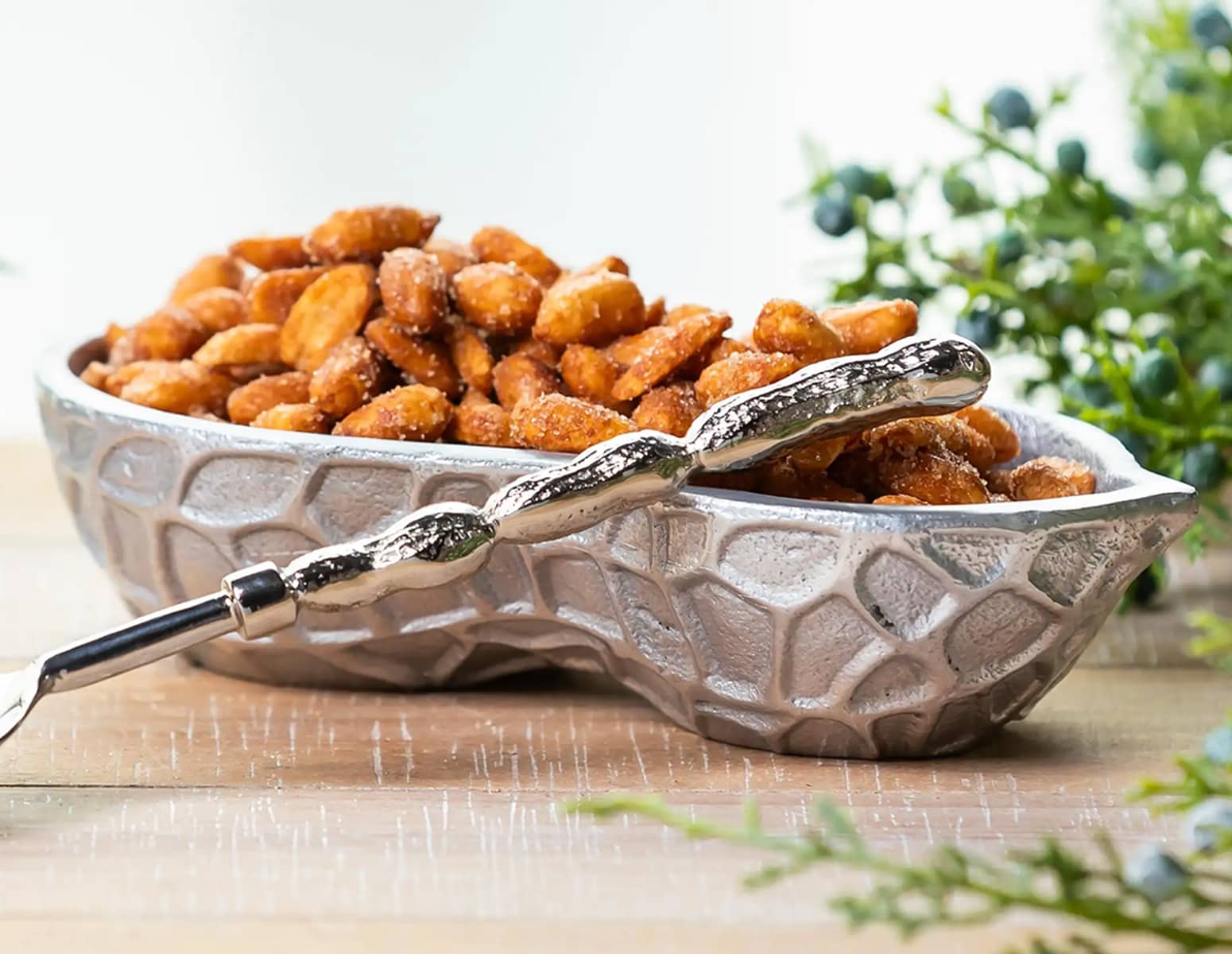 Stainless Steel Peanut Shell Serving Bowl