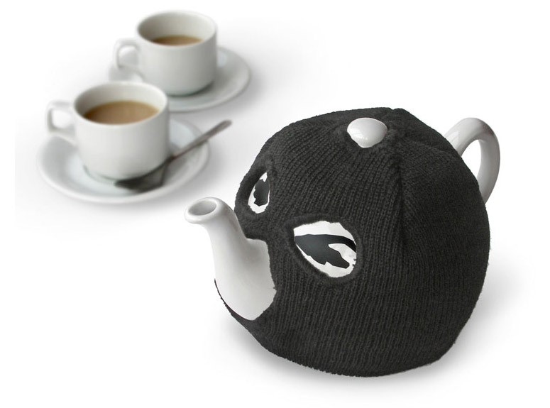 Terrorist Teapot - Evil Teapot with Ski Mask Tea Cosy