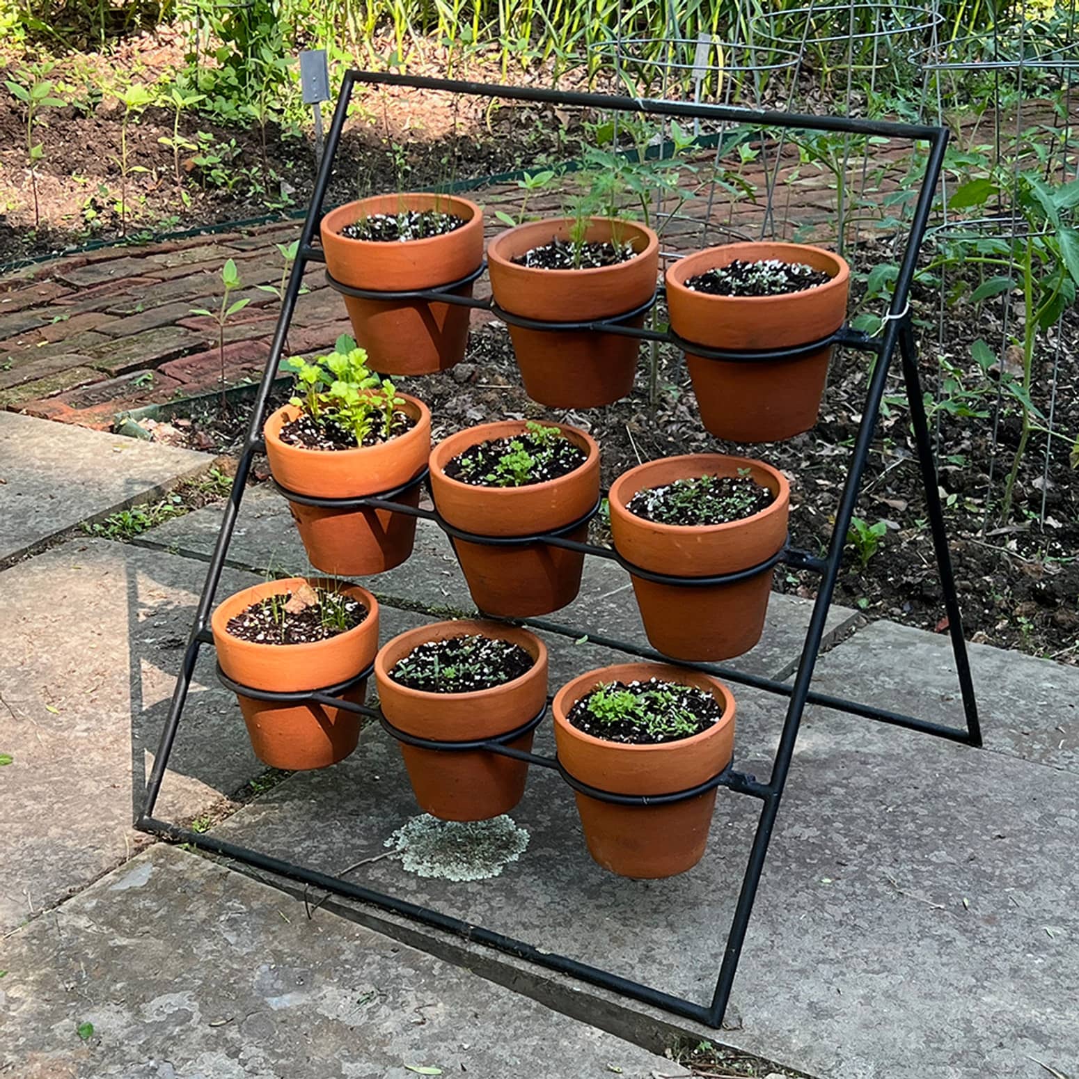 Vertical Planter Stand With 9 Terracotta Pots