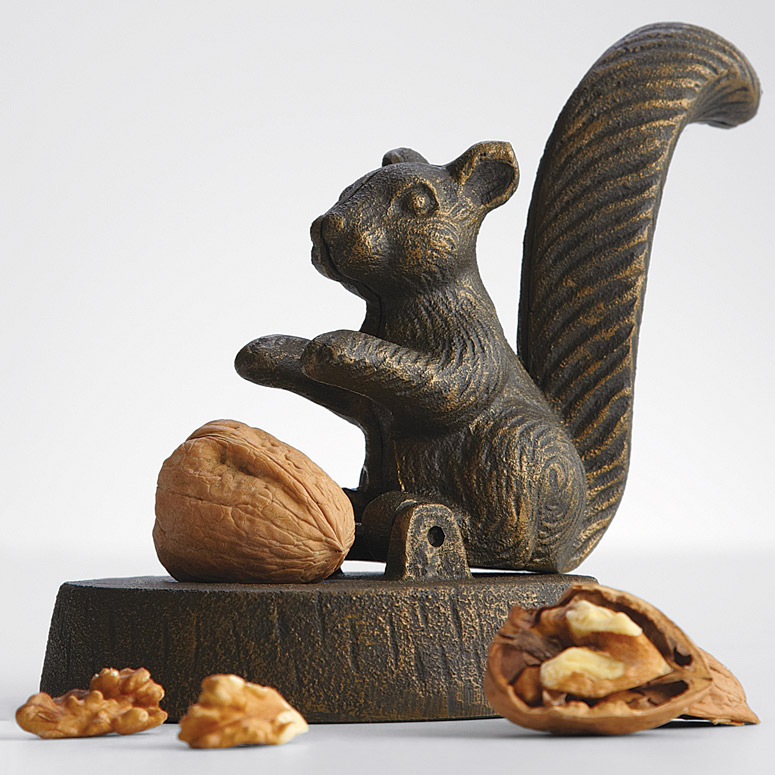 AMOYER Nutcrackers Nut Walnut Shell Opener Squirrel Shape Hand Tools Metal Walnut Hazelnut Multi-function Nut Sheller Walnut Plier Metal Opener Tool 