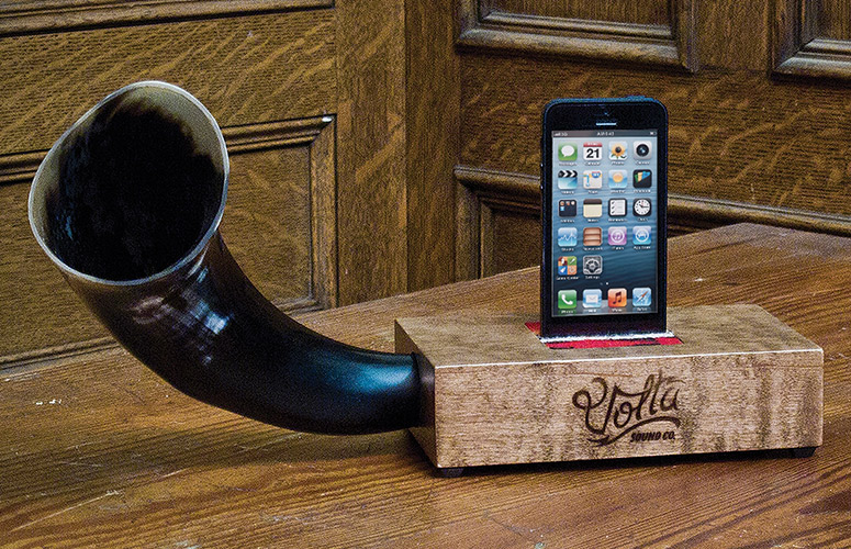 Volta - Natural Acoustic Sound Block Amplifier for iPhone